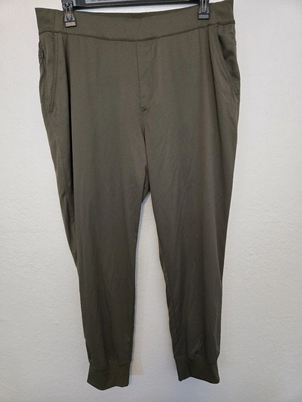 The North Face Aphrodite Joggers, Taupe Green, Size XL